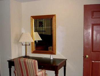 Motel 22 Mapleton Depot Huntingdon Room photo